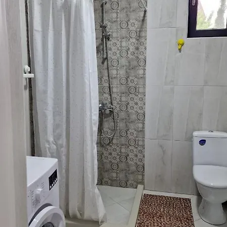 Hébergement de vacances Ray Seaview Guest House. уютный домик в варне Varna