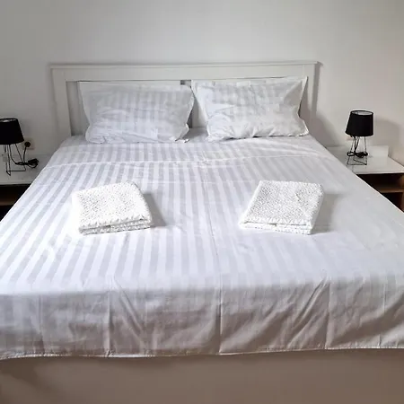 Holiday home Ray Seaview Guest House. уютный домик в варне *